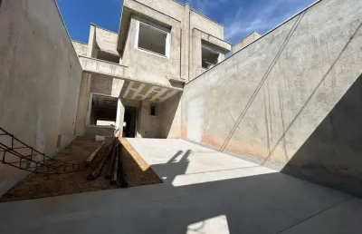 Casa em condomínio fechado com 3 quartos à venda na Santa Amélia, Belo Horizonte 