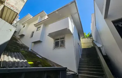 Apartamento com 2 quartos para alugar na Servidão Ademar Manoel Bento, Trindade, Florianópolis