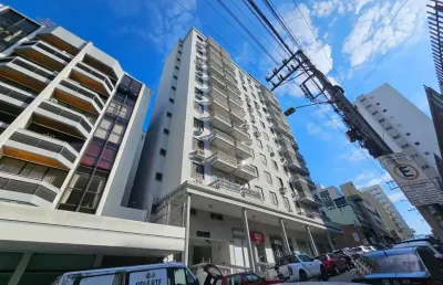 Apartamento com 2 quartos para alugar na Rua Artista Bittencourt, Centro, Florianópolis
