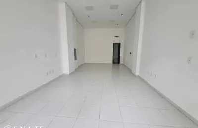 Sala comercial para alugar na rua 2300, 401, centro, balneário camboriú, 40 m2 por r$ 3.600