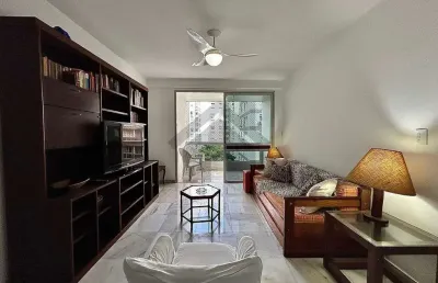 Apartamento à venda na praia de pitangueiras no guarujá | uma quadra do mar