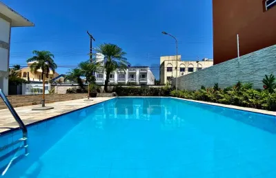 Apartamento à venda na enseada no guarujá | lado praia piscina e churrasqueira