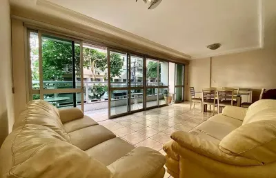 Apartamento à venda na pitangueiras no guarujá | uma quadra do mar