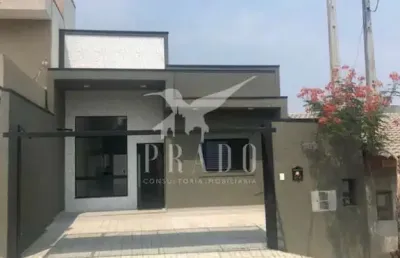 Casa térrea com 3 dormitórios  e piscina em atibaia/sp
