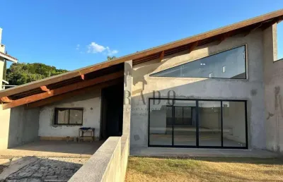 Casa térrea com piscina 4 suítes  - vila santista atibaia/sp