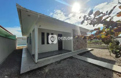 Casa com piscina à venda no bairro vendaval, biguaçu!