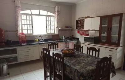 Sobrado à venda, 5 quartos, 2 suítes, 6 vagas, jardim virginia - guarujá/sp