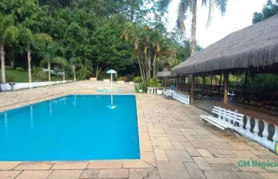 Sítio com 3 lagos e boa infraestrutura para eventos e outros