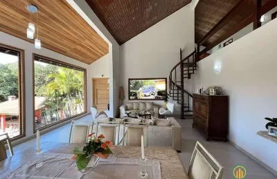 Fazendinha - 4d/2s térrea privativa. natureza, gourmet, piscina e vista!
