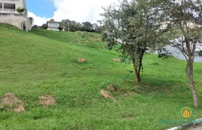 Ótimo terreno em aclive com 700m2 no condominio reserva vale verde