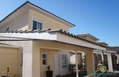 Casa 3 suítes, lareira, quintal ampla, isolada em condomínio- últimas unids