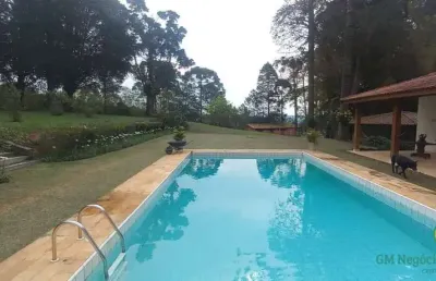 Casa/chácara em são roque, 6 qtos, edícula, baias p cavalos, piscina, sauna