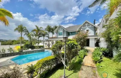 Cond são paulo ii - casa linda, 4 suítes, piscina, gourmet, condo completo!