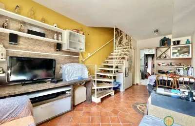 Cond. san filipi - casa 2d c/ terraço, armários. condo com lazer!