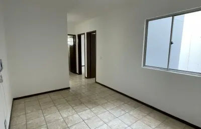 Apartamento com 02 dormitórios no bairro cordeiros em itajaí/sc