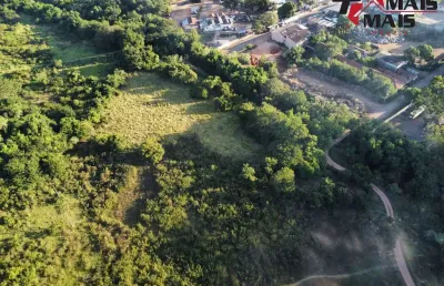 Terreno à venda na Rua São Caetano, SN, Centro, Mococa