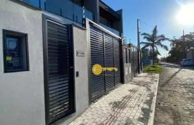 Sobrado alto padrão em piçarras - 200 metros do mar