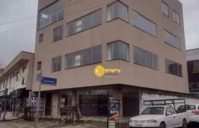 Sala comercial para alugar na Avenida Irineu Bornhausen, São João, Itajaí