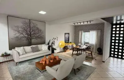 Linda casa em balneário camboriú, adaptada tanto pra moradia como para fins comerciais