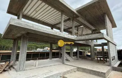Casa em condomínio fechado com 4 quartos à venda na Rua Marginal Oeste, Monte Alegre, Camboriú