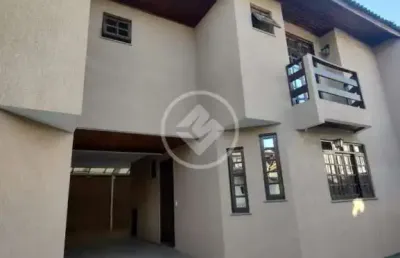Sobrado em condomínio - 4 dormitórios (sendo 1 suíte) - 2 vagas codigo: 129468