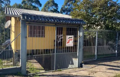 Casa com 3 quartos à venda na Rua Luiz José Capelini, 84, Charqueadas, Caxias do Sul