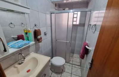 Casa com 3 quartos à venda na Rua Theodoro Gavaldão, Núcleo Habitacional Mary Dota, Bauru