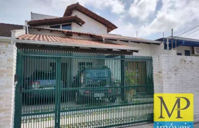 Casa com 4 dormitórios à venda, 206 m² por r$ 1.500.000,00 - vila operária - itajaí/sc