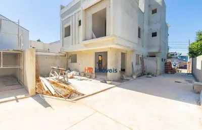 Sobrado em condomínio com 3 quartos -suíte, terraço, 01 vaga no portão