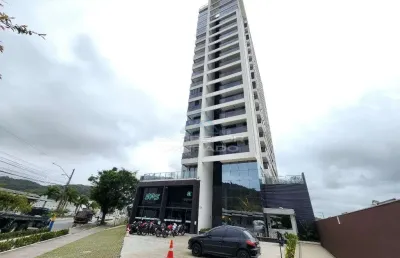 Apartamento com 2 quartos para alugar na Avenida Vereador Abrahão João Francisco, 3820, Ressacada, Itajaí