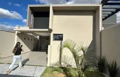Casa com 3 quartos à venda na Avenida Rita Vieira de Andrade, 1122, Parque Residencial Rita Vieira, Campo Grande