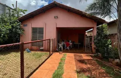 Casa com 3 quartos à venda na presidente vargas, 33, vila santo amaro, campo grande por r$ 650.000