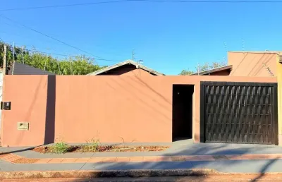 Casa charmosa no monte castelo, em rua privativa e localização privilegiada!