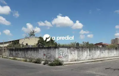 Terreno à venda no Parangaba, Fortaleza 