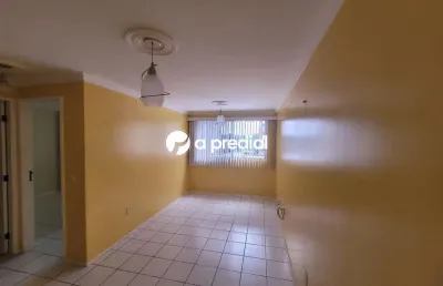 Apartamento com 2 quartos para alugar no Messejana, Fortaleza 
