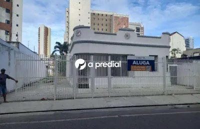 Imovel com excelente localizacao, meia quadra da av. santos dumont, vizinho ao cartorio.