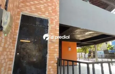 Casa com 2 quartos para alugar no quintino cunha, fortaleza , 65 m2 por r$ 1.100