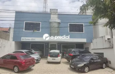 Sala com 2 ambientes, a poucos metros do imprensa food square.