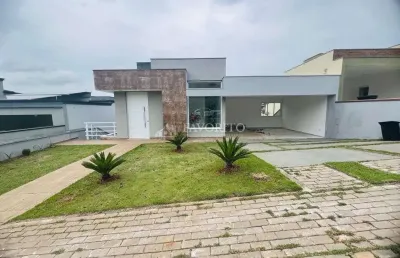 Sobrado com piscina no condomínio figueira garden em atibaia/sp