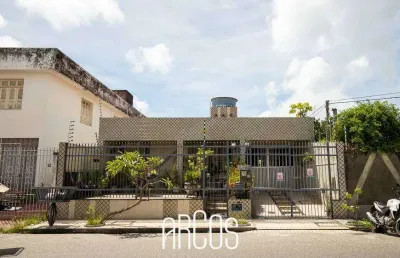 Casa com 4 quartos à venda na Rua Lagarto, Salgado Filho, Aracaju
