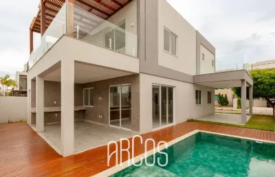 Casa no condomínio fragatta, duplex com 4 quartos e piscina