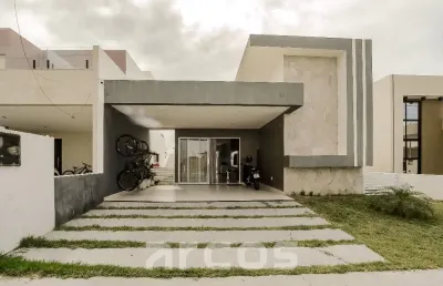 Casa no residencial sol e praia de 3 quartos, 250 m², com piscina privativa