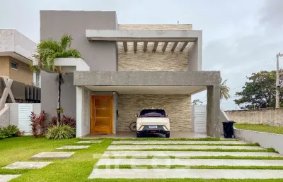Casa sobrado à venda com 3 suítes, 450,55 m², piscina privativa e varanda gourmet em matapuã