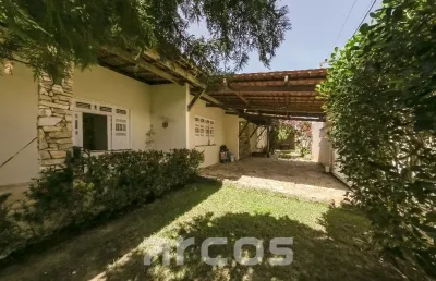 Casa na atalaia de 500 m² de área, com 3 quartos, sendo 1 suíte