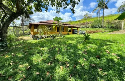 Chácara / sítio com 3 quartos à venda na Praça dos Andradas, Zona Rural, Jacutinga