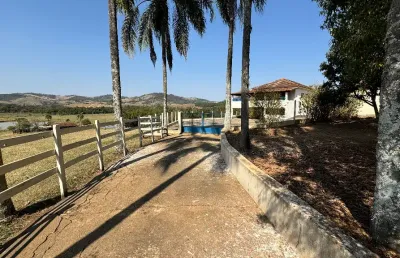 Chácara / sítio com 4 quartos à venda na Praça dos Andradas, Zona Rural, Jacutinga