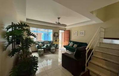 Casa triplex com 03 suítes, jardim bela vista/ rio da ostras. rj.