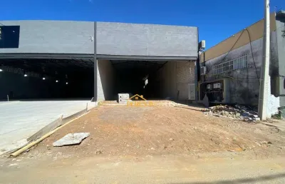 Ultimo galpão para alugar, 300 m² por r$ 15.000/mês - ouro verde - rio das ostras/rj