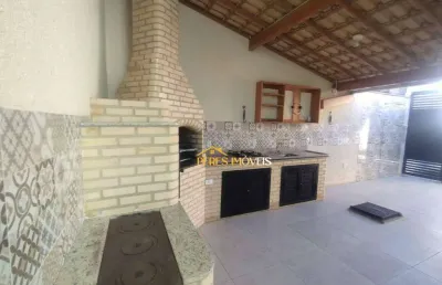 Linda casa toda planejada, com área gourmet, localização privilegiado.rio das ostras/rj.