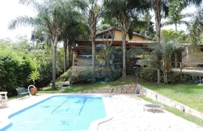Casa com 5 quartos à venda na rua das hortênsias, 90, granja viana, carapicuíba, 530 m2 por r$ 1.690.000